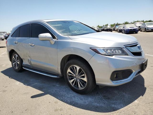 5J8TB3H76JL003304 - 2018 ACURA RDX ADVANCE SILVER photo 4