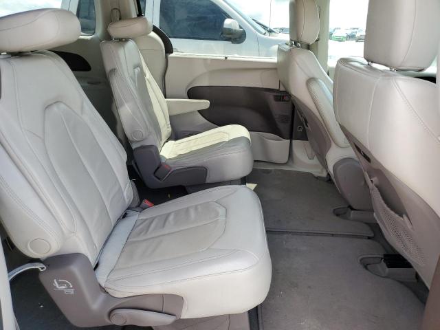2C4RC1BG8LR111680 - 2020 CHRYSLER PACIFICA TOURING L WHITE photo 11