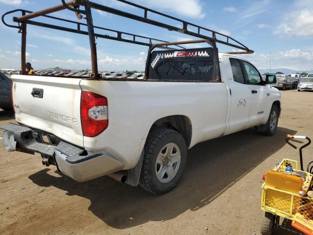 5TFCW5F16HX021219 - 2017 TOYOTA TUNDRA DOUBLE CAB SR/SR5 WHITE photo 3
