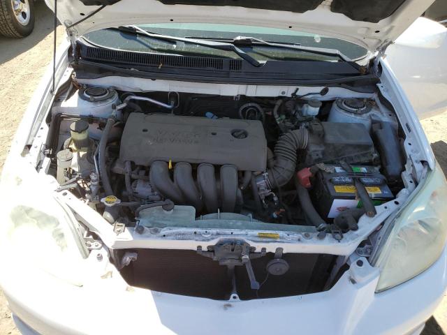 2T1KR32EX5C400217 - 2005 TOYOTA COROLLA MA XR WHITE photo 11