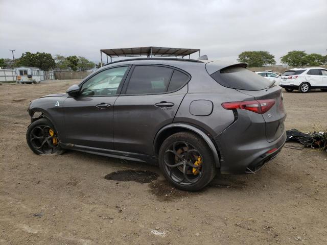 ZASPAKEV7K7C38554 - 2019 ALFA ROMEO STELVIO QUADRIFOGLIO GRAY photo 2