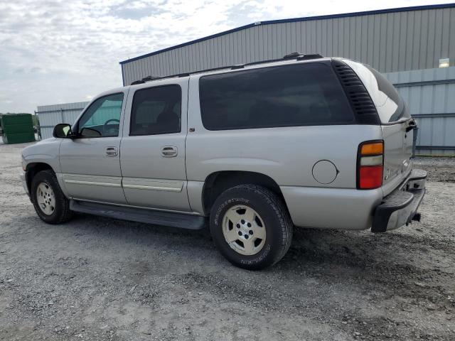 3GNEC16Z65G209066 - 2005 CHEVROLET SUBURBAN C1500 SILVER photo 2