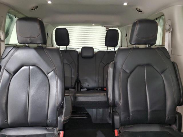 2C4RC1BG6KR731748 - 2019 CHRYSLER PACIFICA TOURING L WHITE photo 10