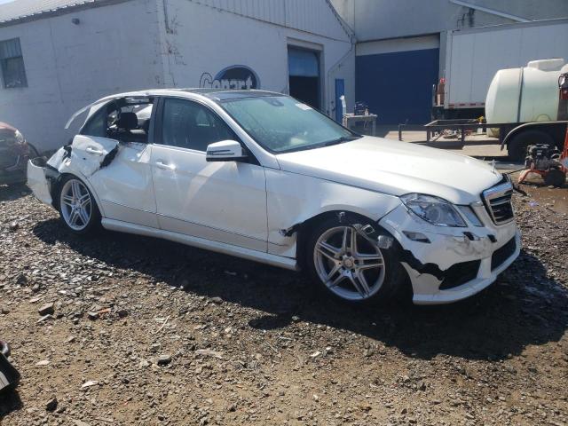 WDDHF9AB9BA374289 - 2011 MERCEDES-BENZ E 550 4MATIC WHITE photo 4