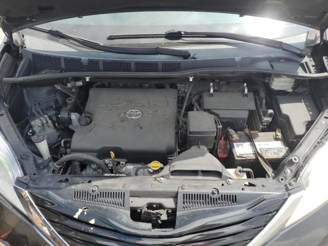 5TDKK3DC3FS651606 - 2015 TOYOTA SIENNA LE BLACK photo 12
