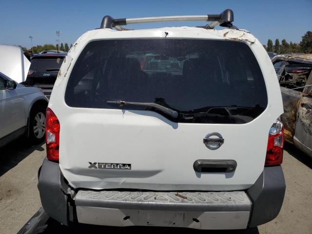 5N1AN0NU7DN816855 - 2013 NISSAN XTERRA X WHITE photo 6