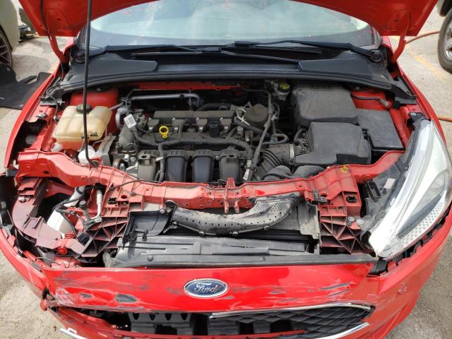 1FADP3F23GL243131 - 2016 FORD FOCUS SE RED photo 11