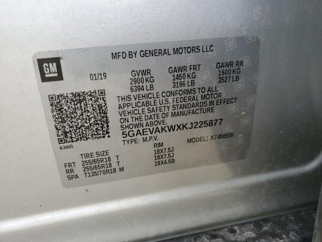 5GAEVAKWXKJ225877 - 2019 BUICK ENCLAVE ESSENCE ვერცხლისფერი ფოტო 13