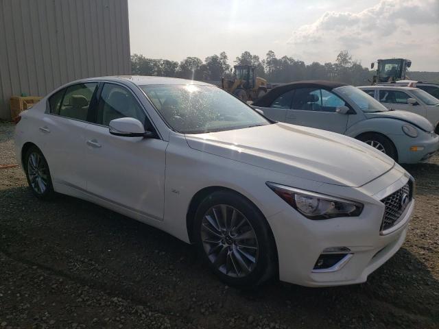 JN1EV7AP4KM543779 - 2019 INFINITI Q50 LUXE WHITE photo 4