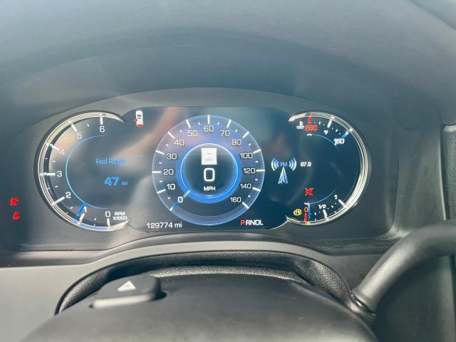 1GYS3AKJ6JR256100 - 2018 CADILLAC ESCALADE 灰色 照片 9