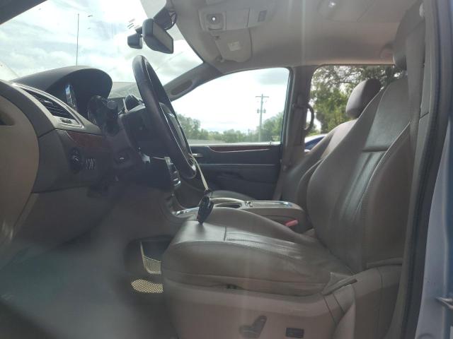 2C4RC1CG6DR608159 - 2013 CHRYSLER TOWN & COU TOURING L BLUE photo 7