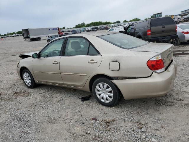 4T1BE32K05U017581 - 2005 TOYOTA CAMRY LE GOLD photo 2