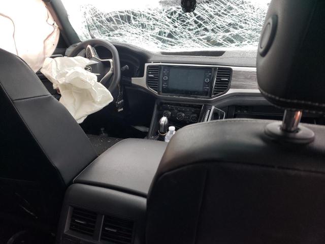 1V2KE2CA6NC227384 - 2022 VOLKSWAGEN ATLAS CROS SE Черный фото 8