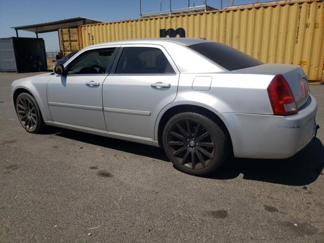 2C3KA53G66H497690 - 2006 CHRYSLER 300 TOURING SILVER photo 2