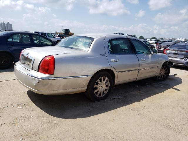 2LNBL8CV2AX751959 - 2010 LINCOLN TOWN CAR SIGNATURE LIMITED SILVER photo 3