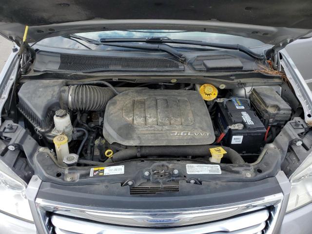 2C4RC1BGXFR739230 - 2015 CHRYSLER TOWN & COU TOURING SILVER photo 11