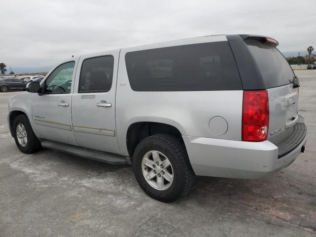 1GKS2KE75DR328864 - 2013 GMC YUKON XL K1500 SLT SILVER photo 2