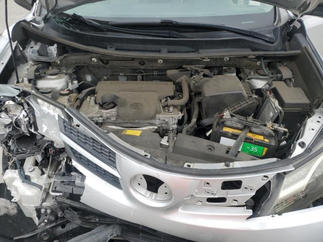 JTMZFREV4FD054370 - 2015 TOYOTA RAV4 LE SILVER photo 12