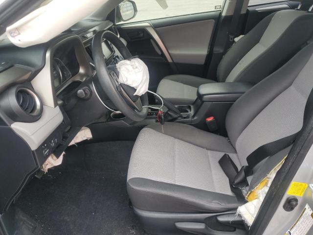 JTMZFREV4FD054370 - 2015 TOYOTA RAV4 LE SILVER photo 7