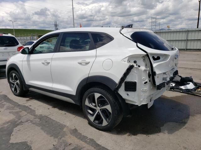 KM8J33A23JU670080 - 2018 HYUNDAI TUCSON VALUE WHITE photo 2