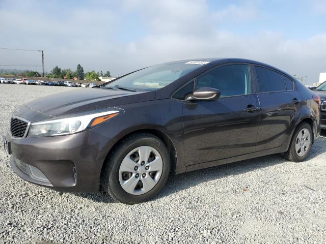 3KPFK4A78HE160380 - 2017 KIA FORTE LX BROWN photo 1