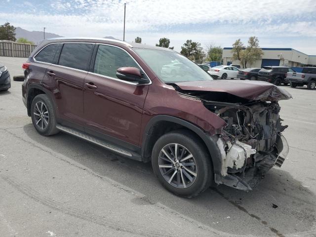 5TDKZRFH0KS335369 - 2019 TOYOTA HIGHLANDER SE BURGUNDY photo 4