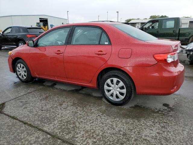 2T1BU4EE0BC629341 - 2011 TOYOTA COROLLA LE BASE RED photo 2