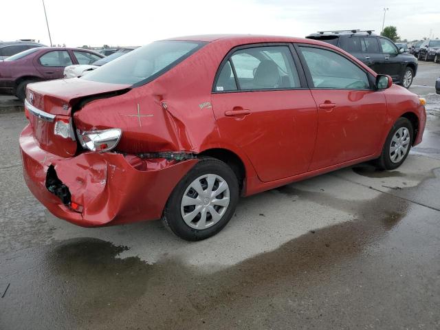 2T1BU4EE0BC629341 - 2011 TOYOTA COROLLA LE BASE RED photo 3