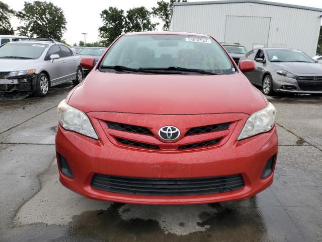 2T1BU4EE0BC629341 - 2011 TOYOTA COROLLA LE BASE RED photo 5