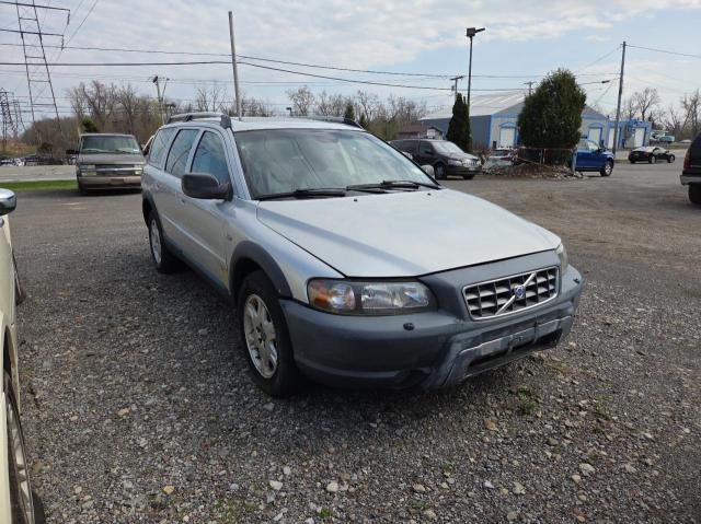 2005 VOLVO XC70, 