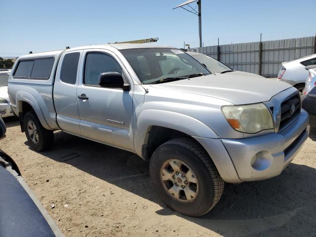 5TETU62N27Z354299 - 2007 TOYOTA TACOMA PRERUNNER ACCESS CAB SILVER photo 4