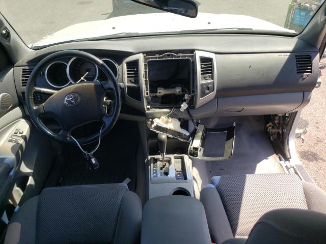 5TETU62N66Z196063 - 2006 TOYOTA TACOMA PRERUNNER ACCESS CAB SILVER photo 8