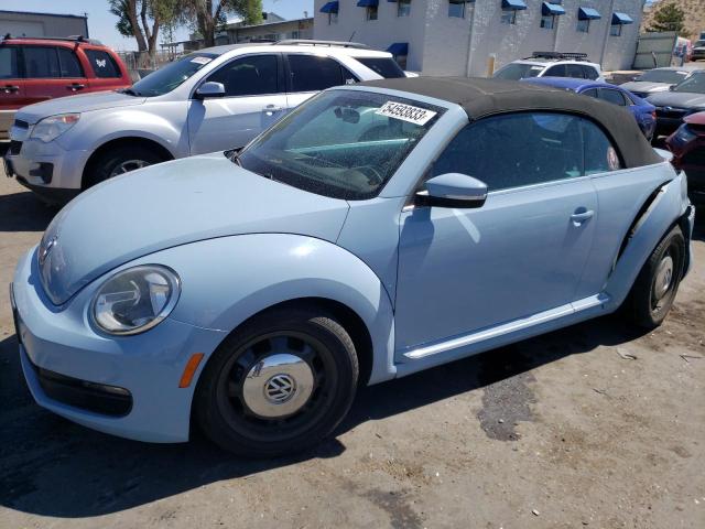 3VW5P7AT2DM823824 - 2013 VOLKSWAGEN BEETLE BLUE photo 1