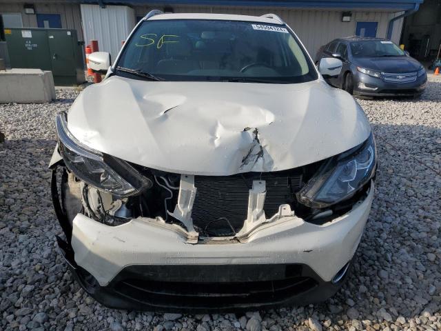 JN1BJ1CP9JW103861 - 2018 NISSAN ROGUE SPOR S WHITE photo 5