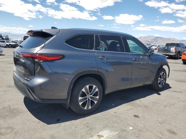 5TDGZRBH7MS526480 - 2021 TOYOTA HIGHLANDER XLE BLACK photo 3