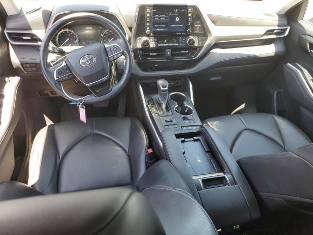5TDGZRBH7MS526480 - 2021 TOYOTA HIGHLANDER XLE BLACK photo 8