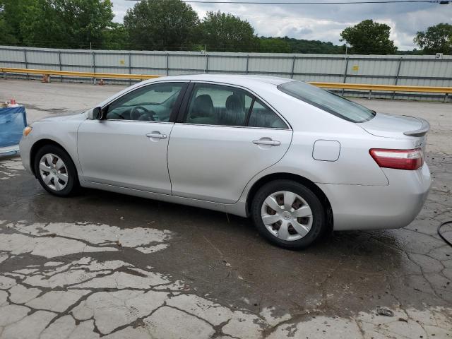 4T4BE46K89R050095 - 2009 TOYOTA CAMRY BASE SILVER photo 2