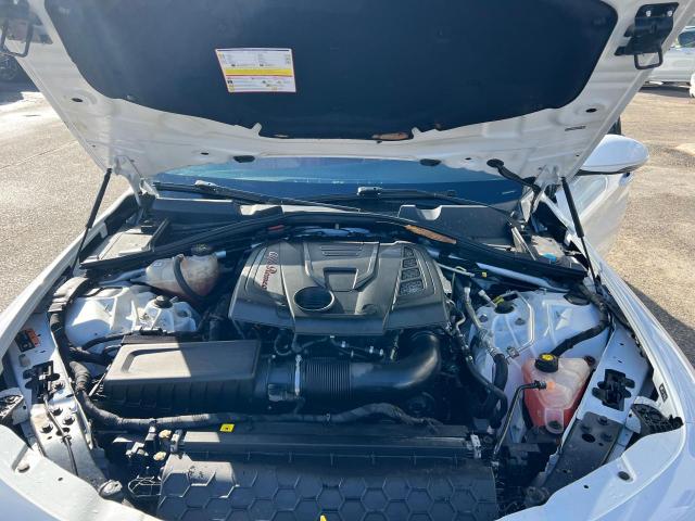 ZARFAEDN9H7531927 - 2017 ALFA ROMEO GIULIA Q4 WHITE photo 7