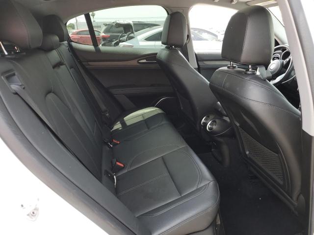 ZASPAKBN1M7D18827 - 2021 ALFA ROMEO STELVIO TI WHITE photo 11