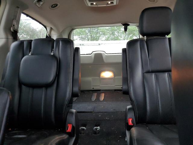 2A4RR8DGXBR776979 - 2011 CHRYSLER TOWN & COU TOURING L WHITE photo 10