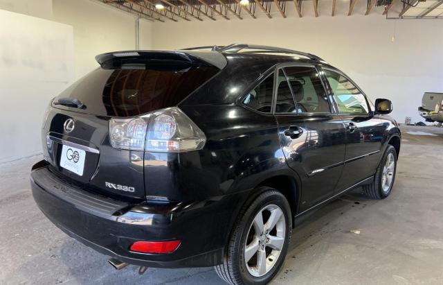 JTJHA31U040019685 - 2004 LEXUS RX 330 BLACK photo 4