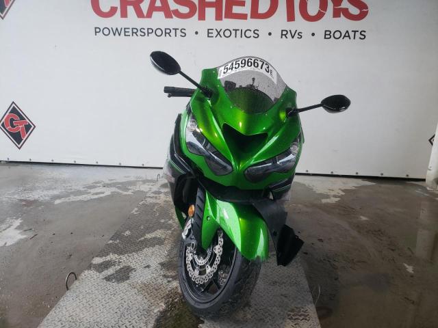 JKBZXNJ1XGA000380 - 2016 KAWASAKI ZX1400 J GREEN photo 2