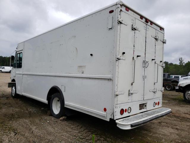 4UZAANBW45CU03738 - 2005 FREIGHTLINER CHASSIS M LINE WALK-IN VAN WHITE photo 2