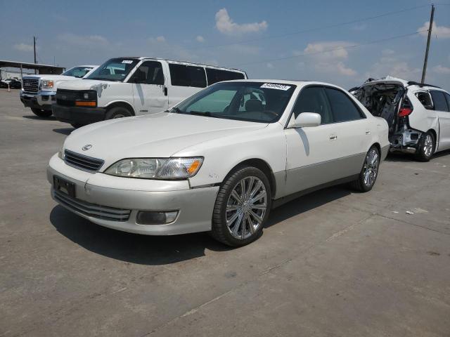 JT8BF28G510305529 - 2001 LEXUS ES 300 WHITE photo 1