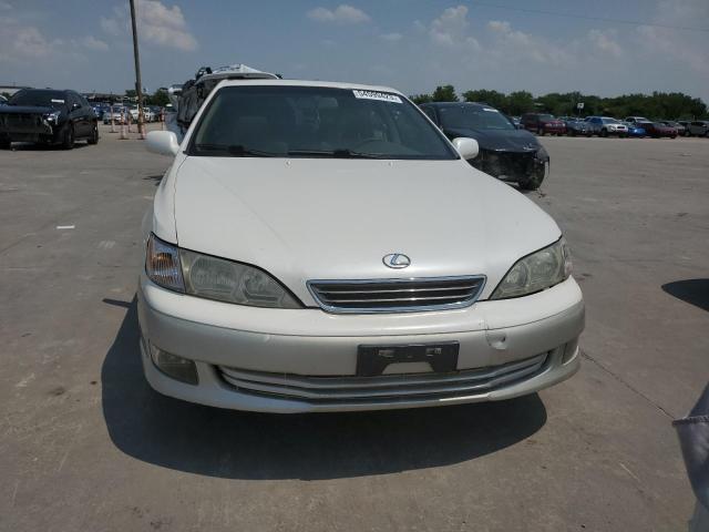 JT8BF28G510305529 - 2001 LEXUS ES 300 WHITE photo 5