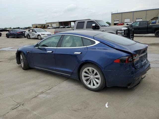 5YJSA1E22JF245875 - 2018 TESLA MODEL S ლურჯი ფოტო 2