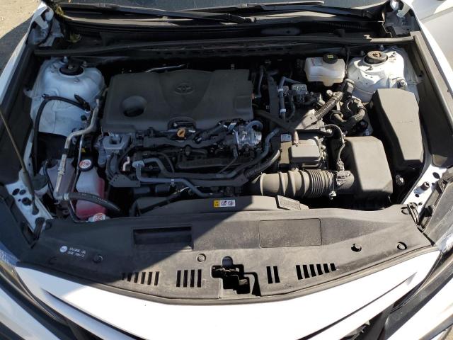 4T1T31AK1RU077357 - 2024 TOYOTA CAMRY SE NIGHT SHADE WHITE photo 11