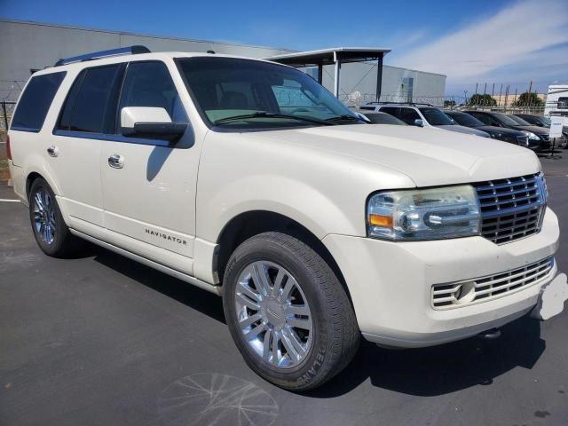 5LMFU28598LJ01521 - 2008 LINCOLN NAVIGATOR 白色 照片 1