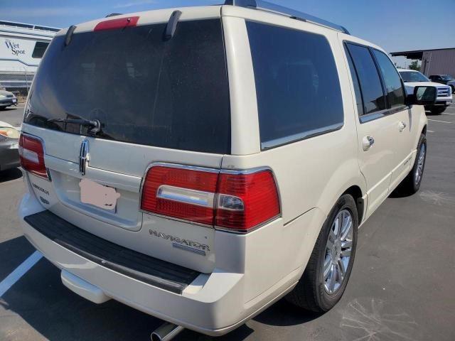 5LMFU28598LJ01521 - 2008 LINCOLN NAVIGATOR 白色 照片 4