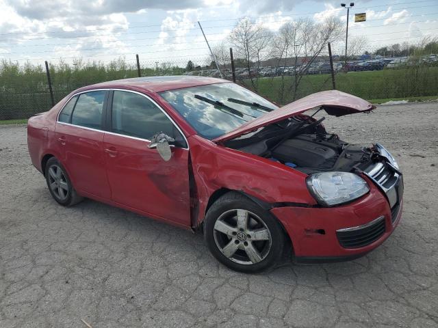 3VWRZ71K29M099711 - 2009 VOLKSWAGEN JETTA SE RED photo 4